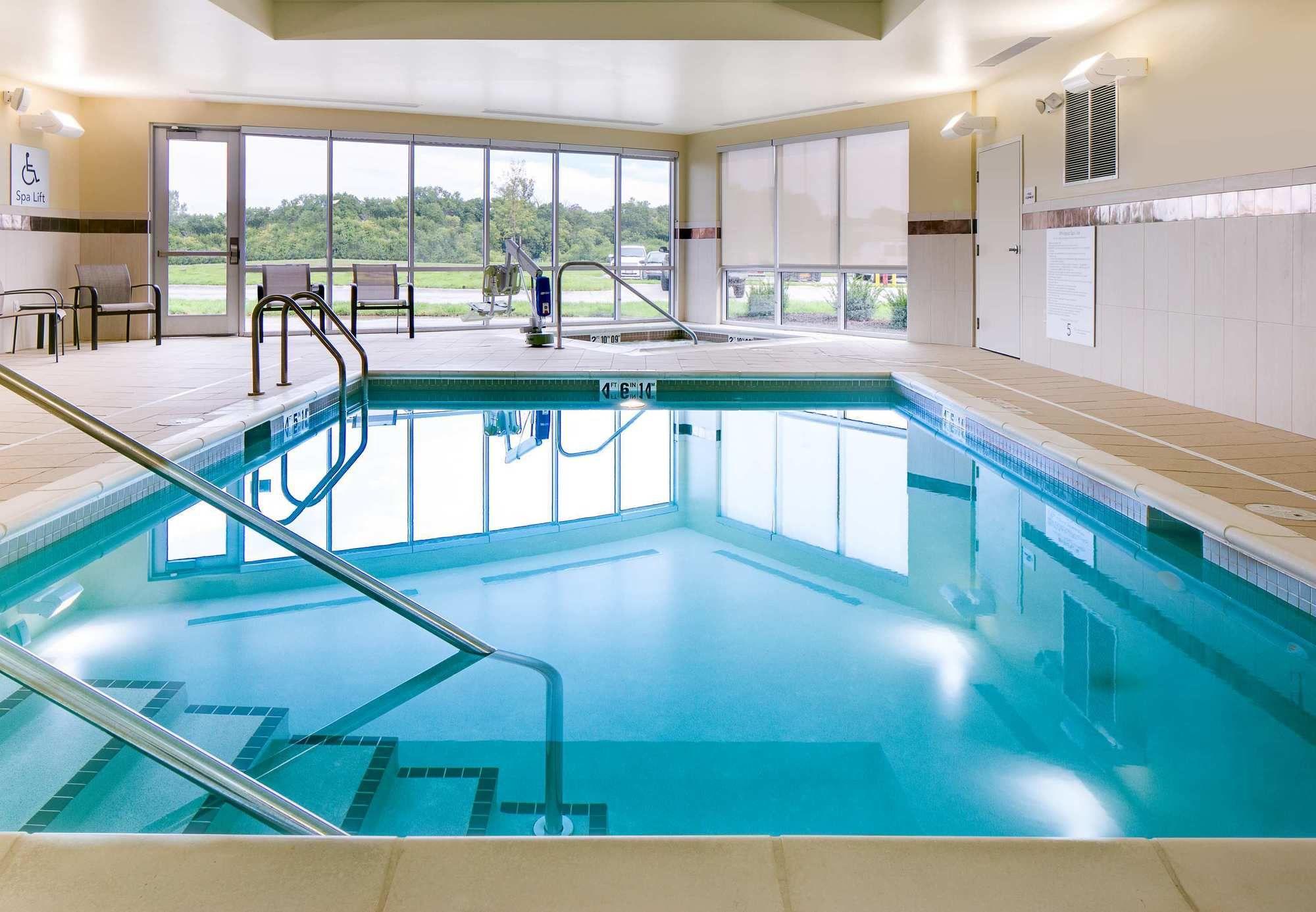 Courtyard By Marriott Omaha Bellevue At Beardmore Event Center Екстер'єр фото