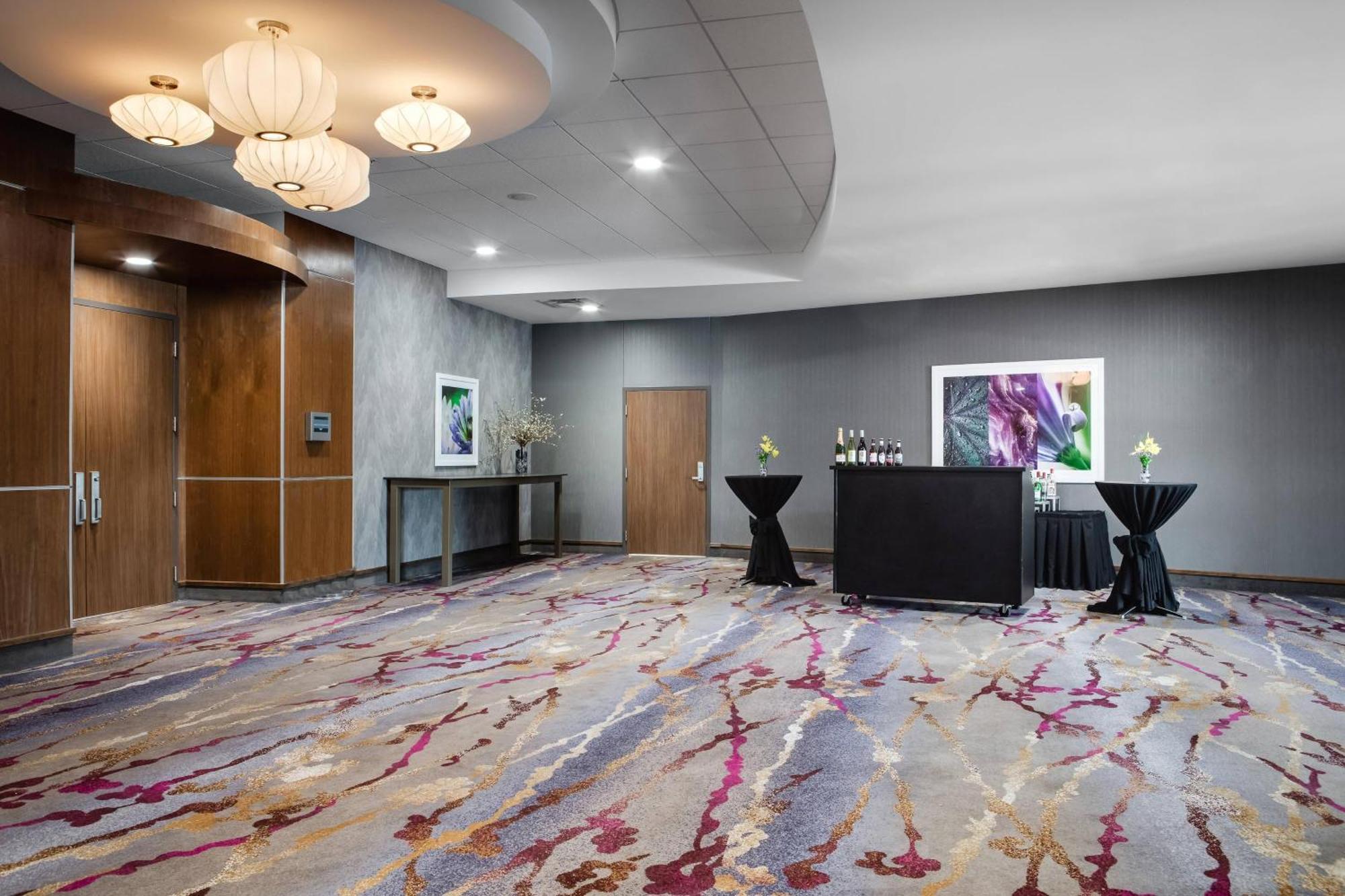 Courtyard By Marriott Omaha Bellevue At Beardmore Event Center Екстер'єр фото