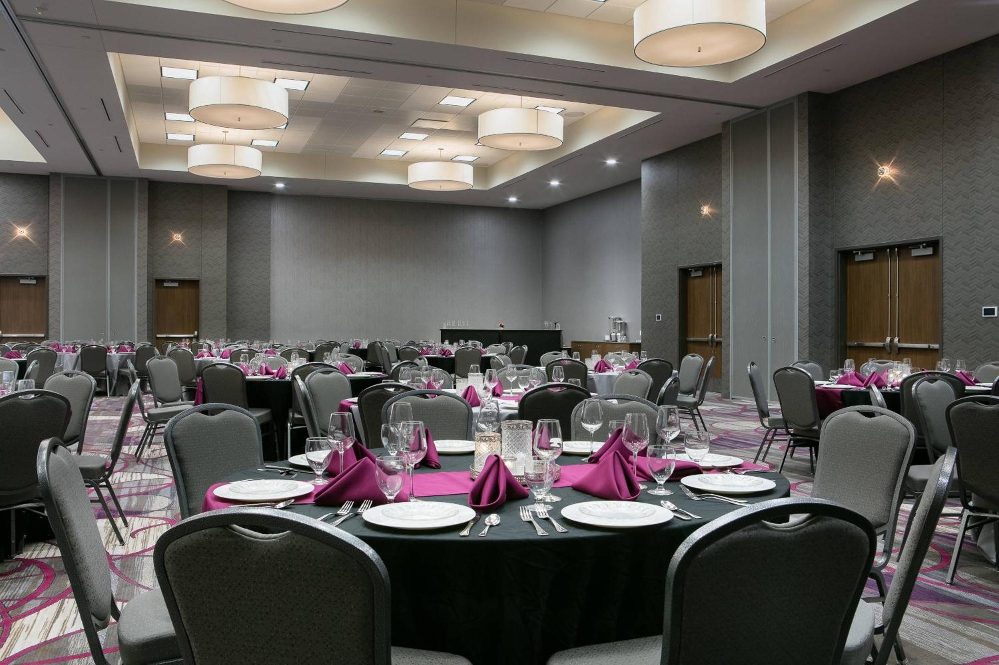 Courtyard By Marriott Omaha Bellevue At Beardmore Event Center Екстер'єр фото
