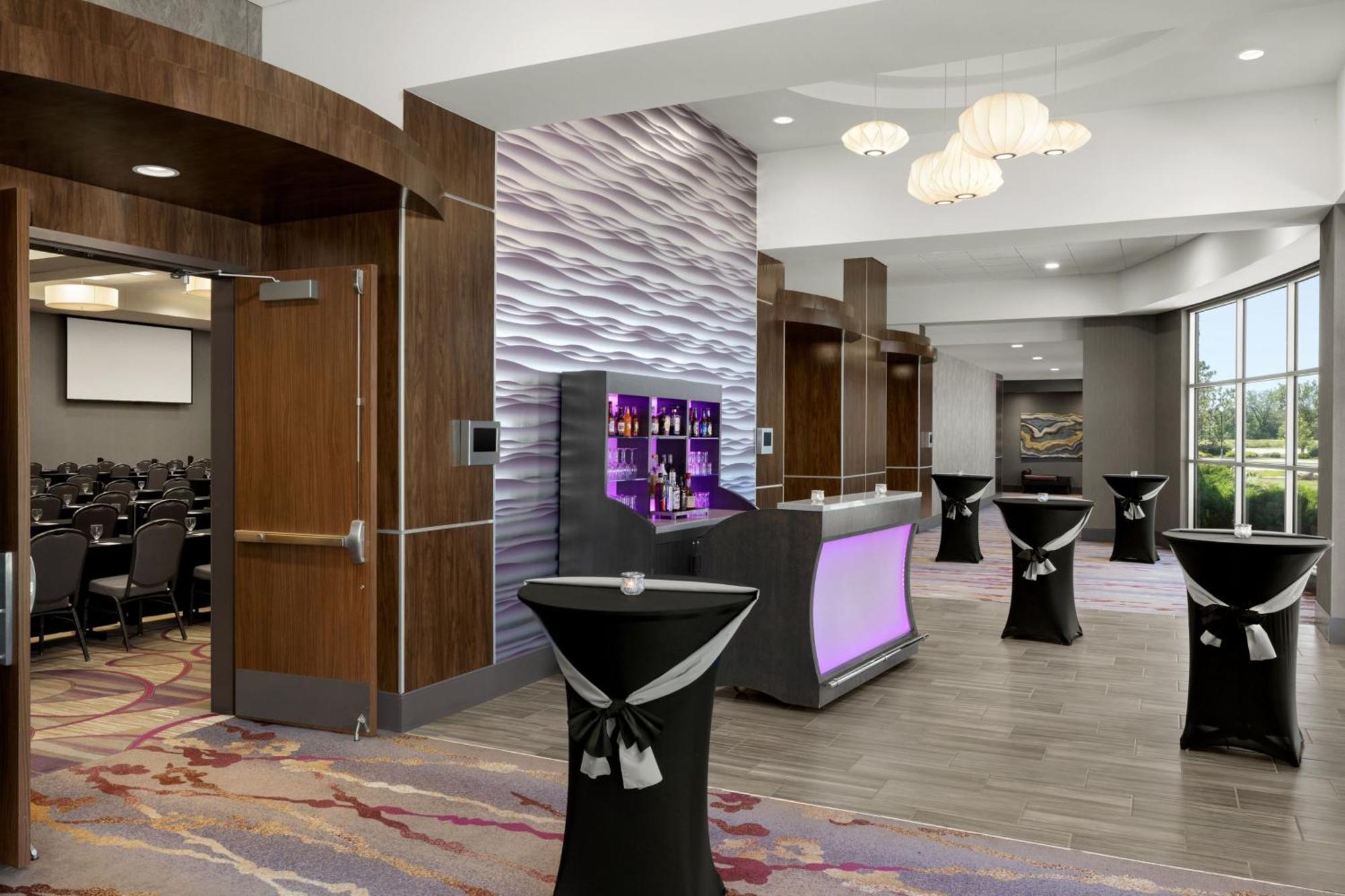 Courtyard By Marriott Omaha Bellevue At Beardmore Event Center Екстер'єр фото