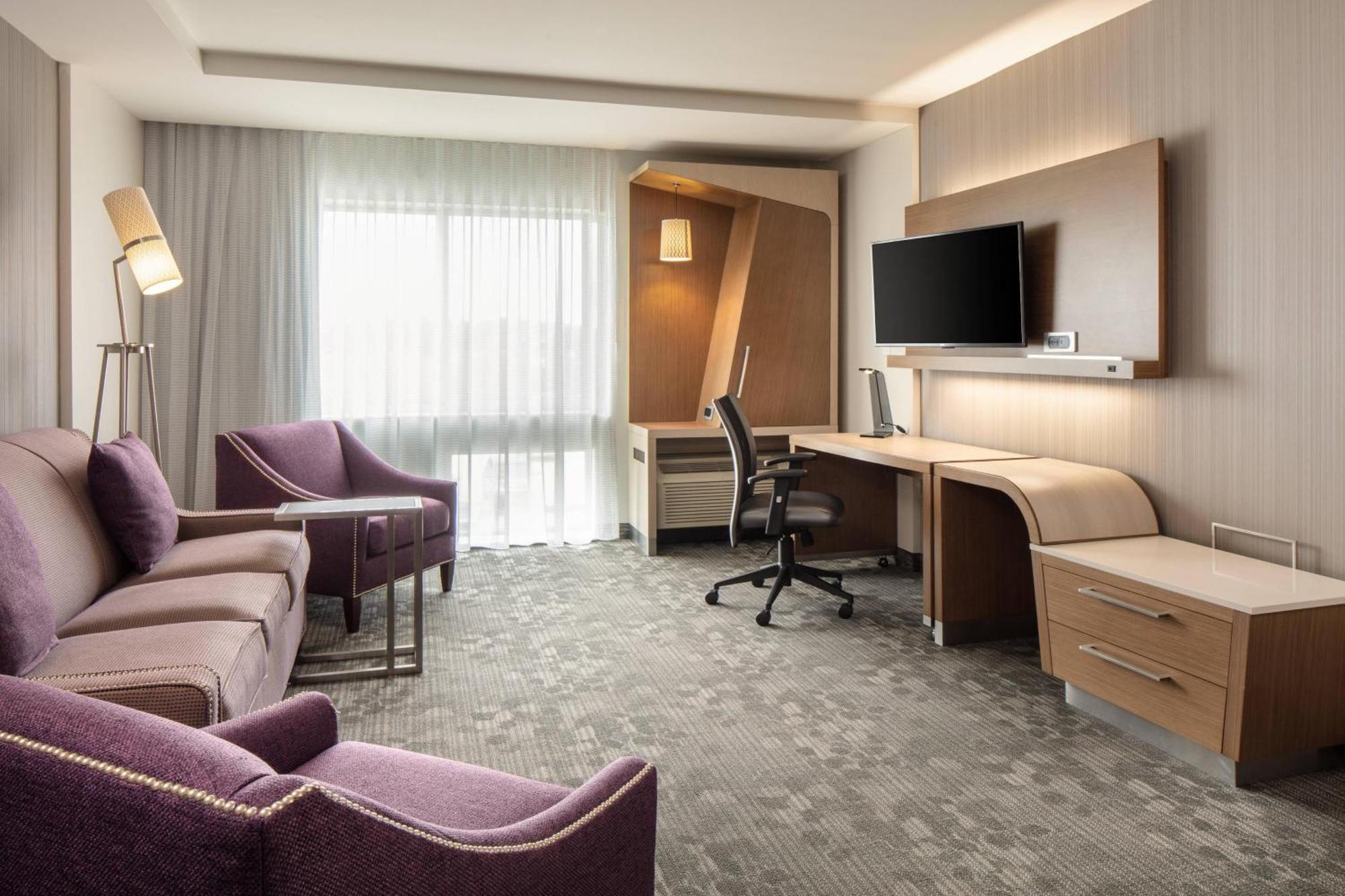 Courtyard By Marriott Omaha Bellevue At Beardmore Event Center Екстер'єр фото