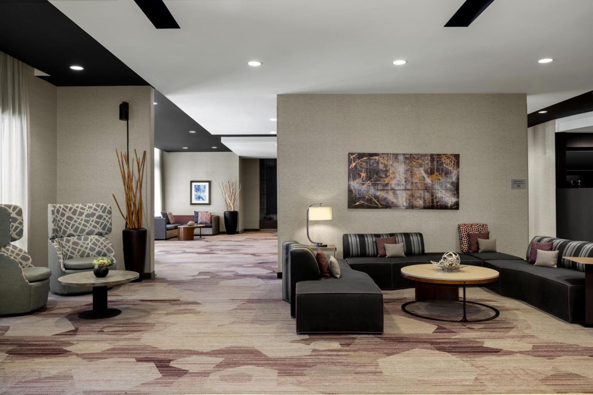 Courtyard By Marriott Omaha Bellevue At Beardmore Event Center Екстер'єр фото