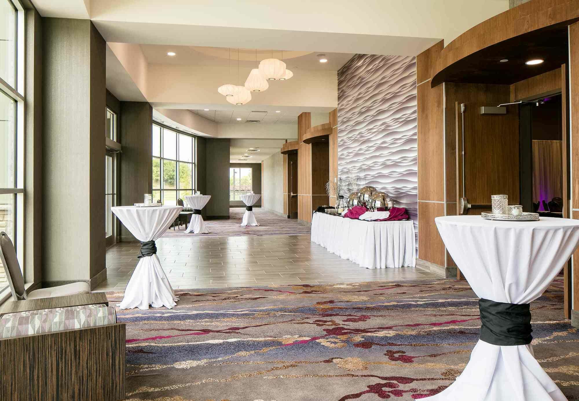 Courtyard By Marriott Omaha Bellevue At Beardmore Event Center Екстер'єр фото